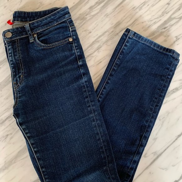 Uniqlo Jeans Size 26 - Picture 1 of 3